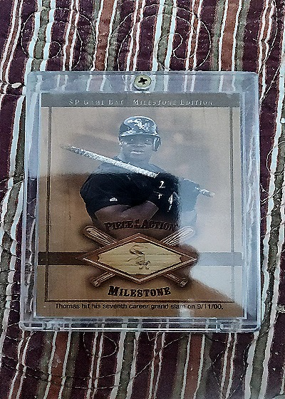 2001 SP Game Bat Edition Milestone Piece of the Action #M-FT Frank Thomas — front
