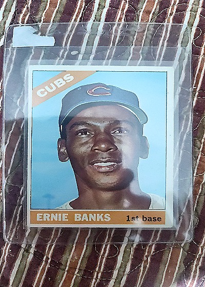 1966 Topps #110 Ernie Banks — front