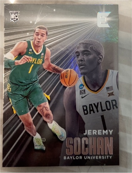 2022 Panini Chronicles Draft Picks Essentials #16 Jeremy Sochan — front