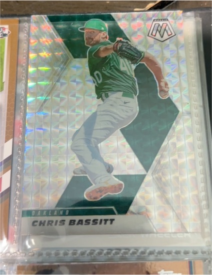 2021 Panini Mosaic #95 Chris Bassitt — front