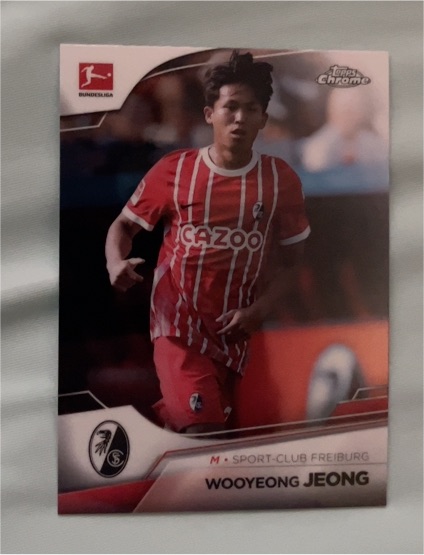 2022-23 Topps Chrome Bundesliga #42 Wooyeong Jeong — front