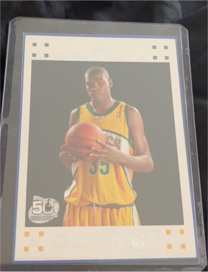 2007-08 Topps #2 Kevin Durant Rookie Card White Border — front