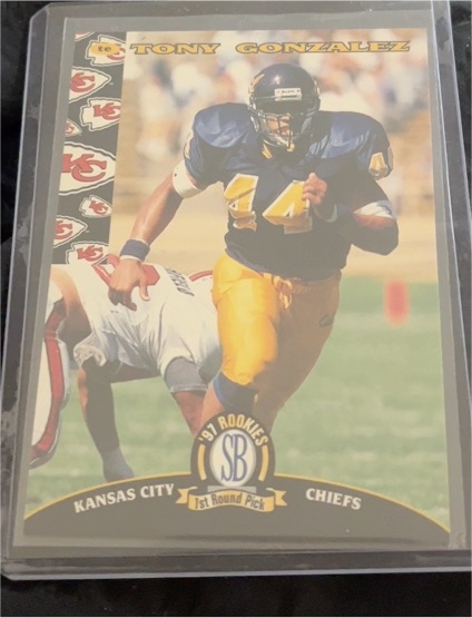 1997 Score Board Rookies #2 Tony Gonzalez — front