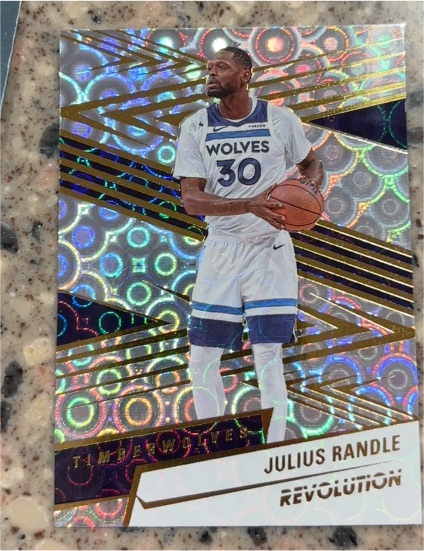 2024-25 Panini Revolution #90 Julius Randle — front