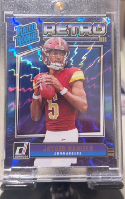 2024 Donruss Rated Rookie Retro #11 Jayden Daniels — front