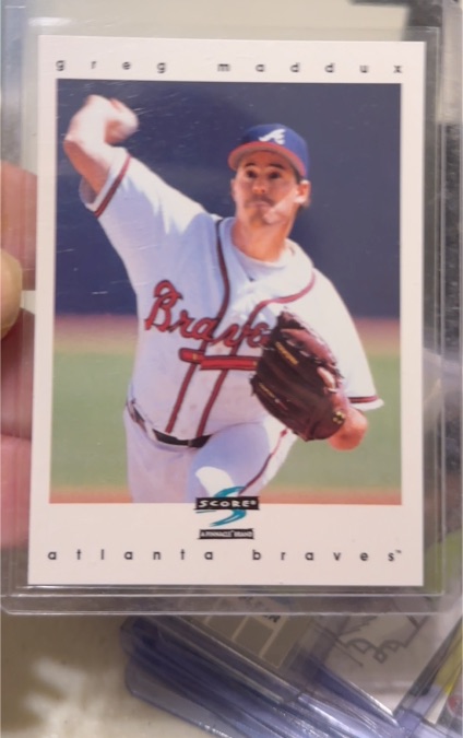 1997 Score #215 Greg Maddux — front