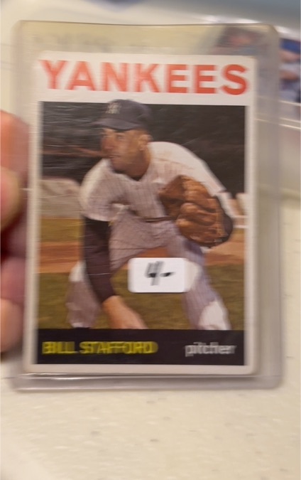 1965 Topps #100 Bill Stafford — front