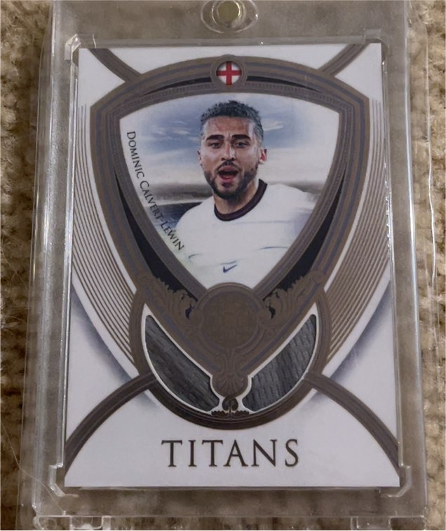 2024 Futera Unique #13/21 Dominic Calvert-Lewin Titans Jersey Patch — front