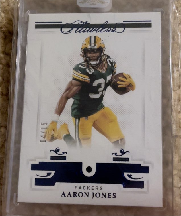 2021 Panini Flawless #44 Aaron Jones — front