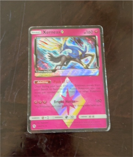2018 Pokémon TCG Lost Thunder #144 Xerneas Prism Star — front