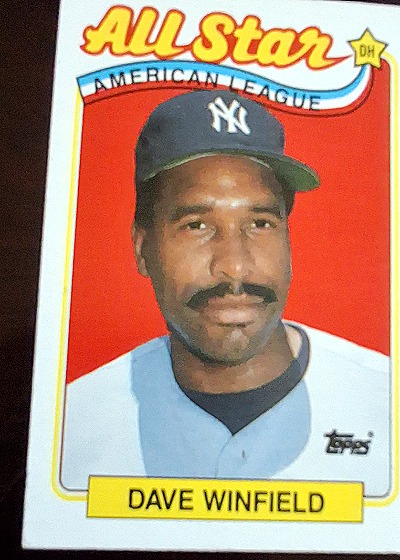1989 Topps #407 Dave Winfield — front