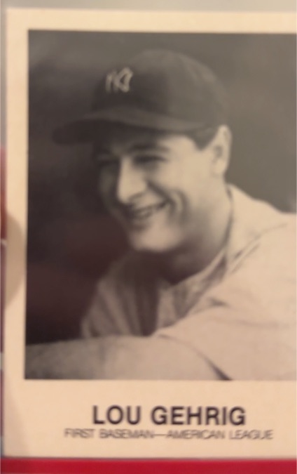 1930 Lou Gehrig Baseball Card — front