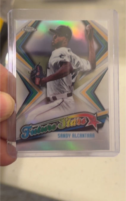 2019 Topps Chrome #FS-11 Sandy Alcantara Future Stars — front