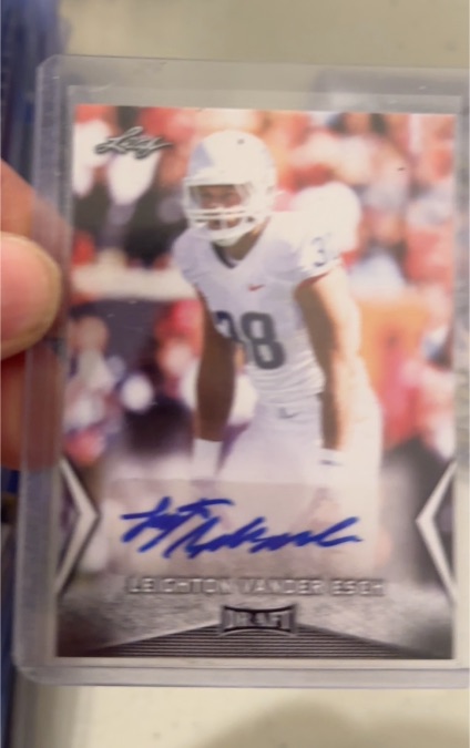 2018 Leaf Draft #BA-LVE Leighton Vander Esch — front
