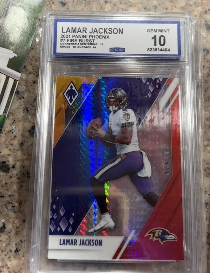2021 Panini Phoenix #7 Lamar Jackson — front