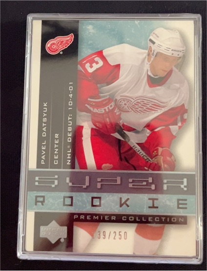 2001-02 Upper Deck Premier Collection #39 Pavel Datsyuk Super Rookie — front