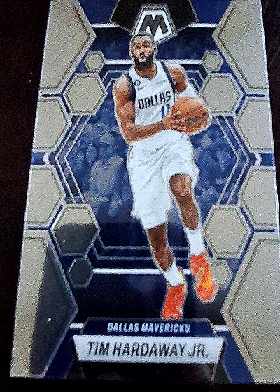 2022 Panini Mosaic #37 Tim Hardaway Jr. — front