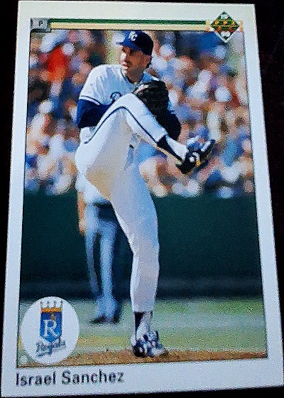 1990 Upper Deck #384 Israel Sanchez — front