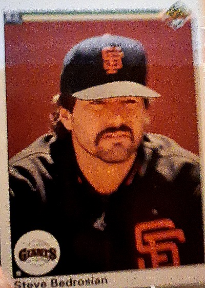 1990 Upper Deck #618 Steve Bedrosian — front