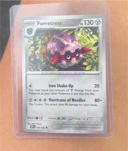 2023 Pokémon Scarlet & Violet Destined Rivals #140 Forretress — front