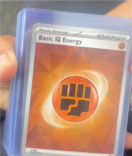 2023 Pokémon Scarlet & Violet #006 Basic Fighting Energy — front