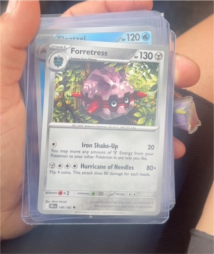 2023 Pokémon Sv10: Destined Rivals #140 Forretress — front