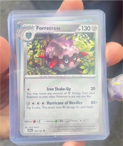 2023 Pokémon TCG Destined Rivals #140 Forretress — front