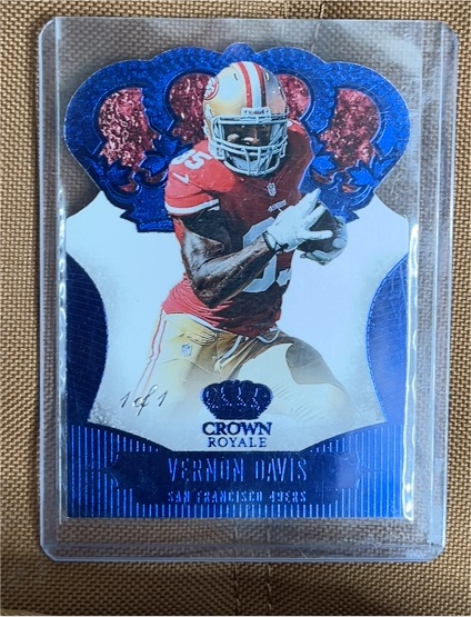 2013 Panini Crown Royale # Crown Die-Cut Vernon Davis — front
