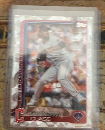 2025 Topps Series 1 #326 Emmanuel Clase — front