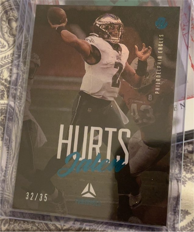 2021 Panini Luminance #32/35 Jalen Hurts — front
