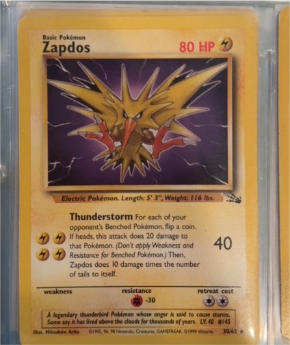 1999 Pokémon Fossil #30 Zapdos — front