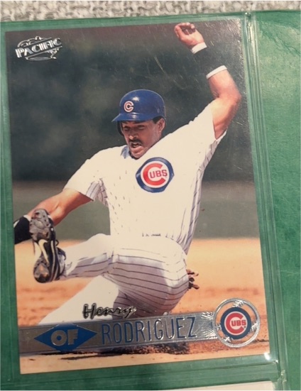 1999 Pacific #90 Henry Rodriguez — front