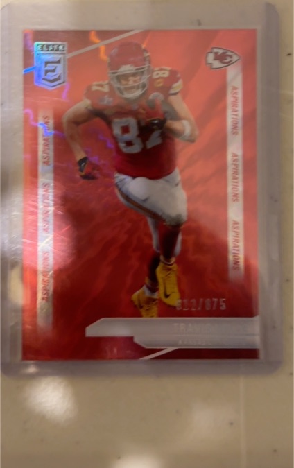 2024 Panini Donruss Elite #82 Travis Kelce — front