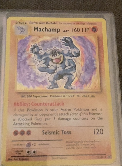 1999 Pokémon #8 Machamp — front