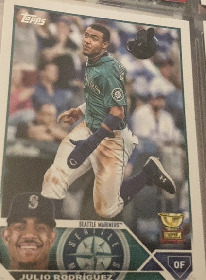 2023 Topps #330 Julio Rodriguez — front