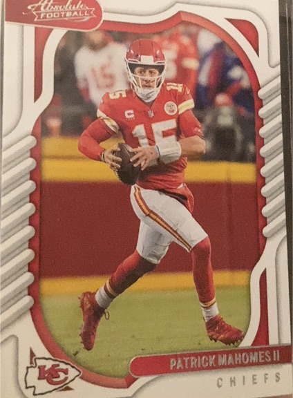 2022 Panini Absolute #38 Patrick Mahomes II — front