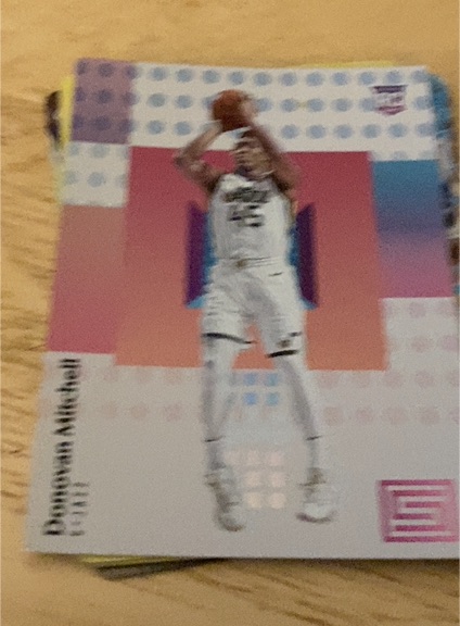 2017-18 Panini Status #140 Dennis Smith Jr. — front
