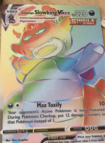 2021 Pokémon TCG Chilling Reign #207 Galarian Slowking VMAX — front