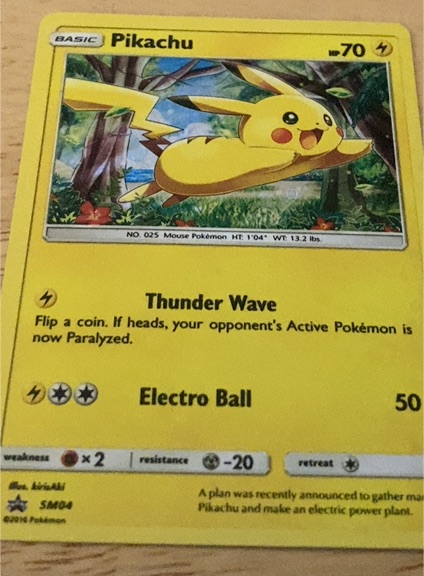 2016 Pokémon SM04 Pikachu — front