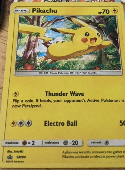 2016 Pokémon TCG SM04 Pikachu — front