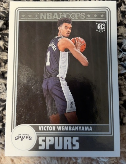 2023-24 Panini NBA Hoops #298 Victor Wembanyama — front