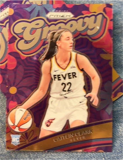2024 Panini Prizm WNBA #13 Caitlin Clark Groovy — front