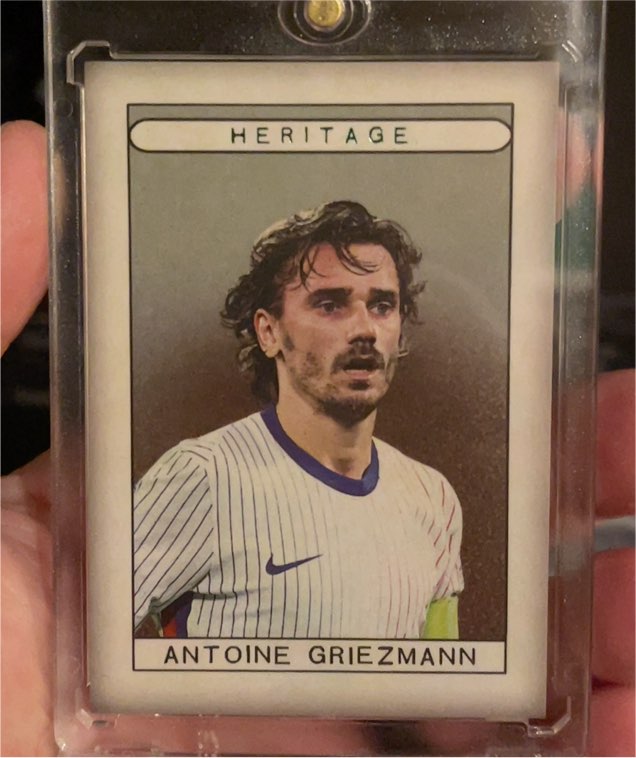 2024 Futera Unique Heritage Antoine Griezmann — front