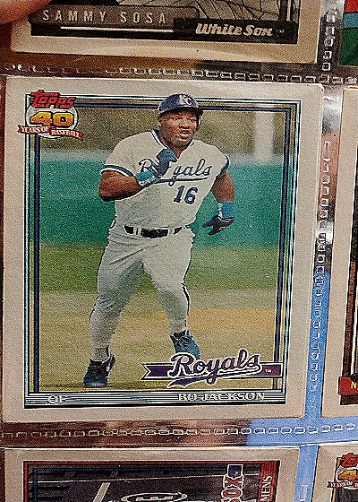 1991 Topps #600 Bo Jackson — front