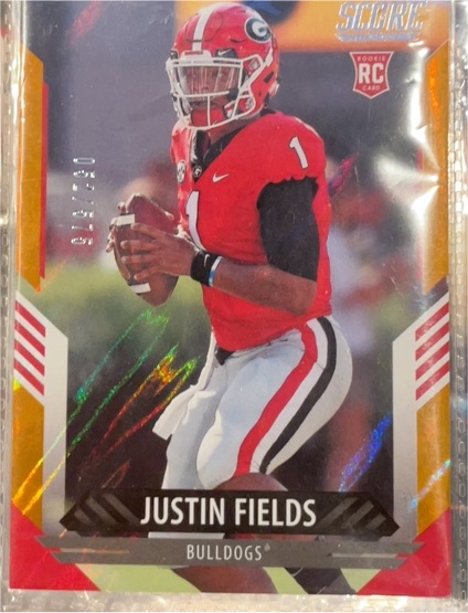 2021 Panini Score #360 Justin Fields — front