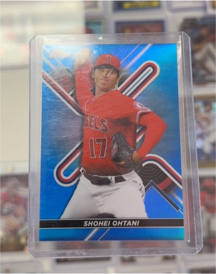 2022 Topps Finest #28 Shohei Ohtani — front
