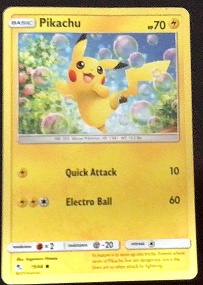 2019 Pokémon Hidden Fates #19 Pikachu — front