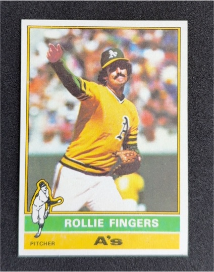 1976 Topps #405 Rollie Fingers — front