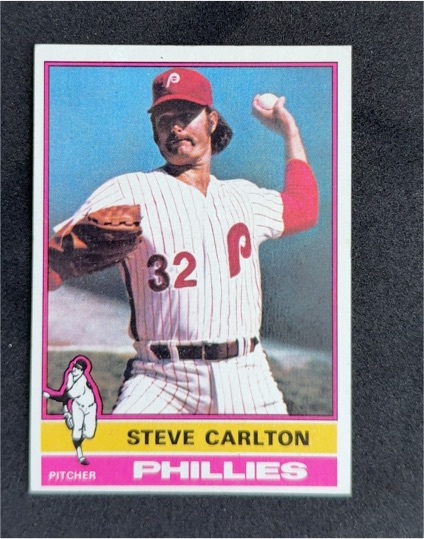 1976 Topps #355 Steve Carlton — front