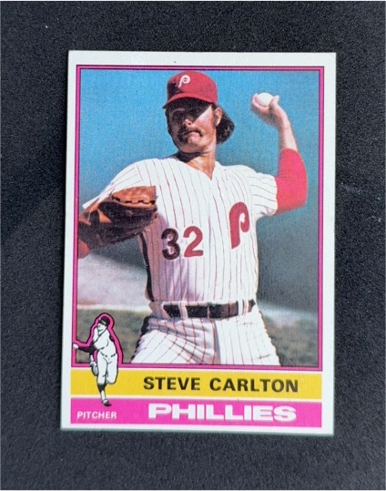 1976 Topps #355 Steve Carlton — front